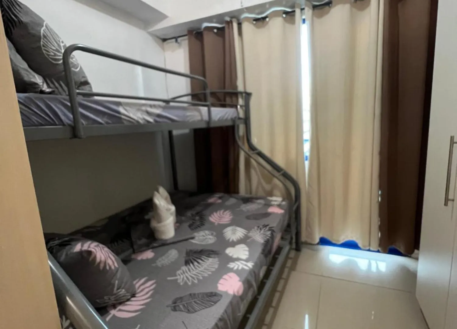 Bed & Breakfast Searendipity - Sea Residences, Pasay City