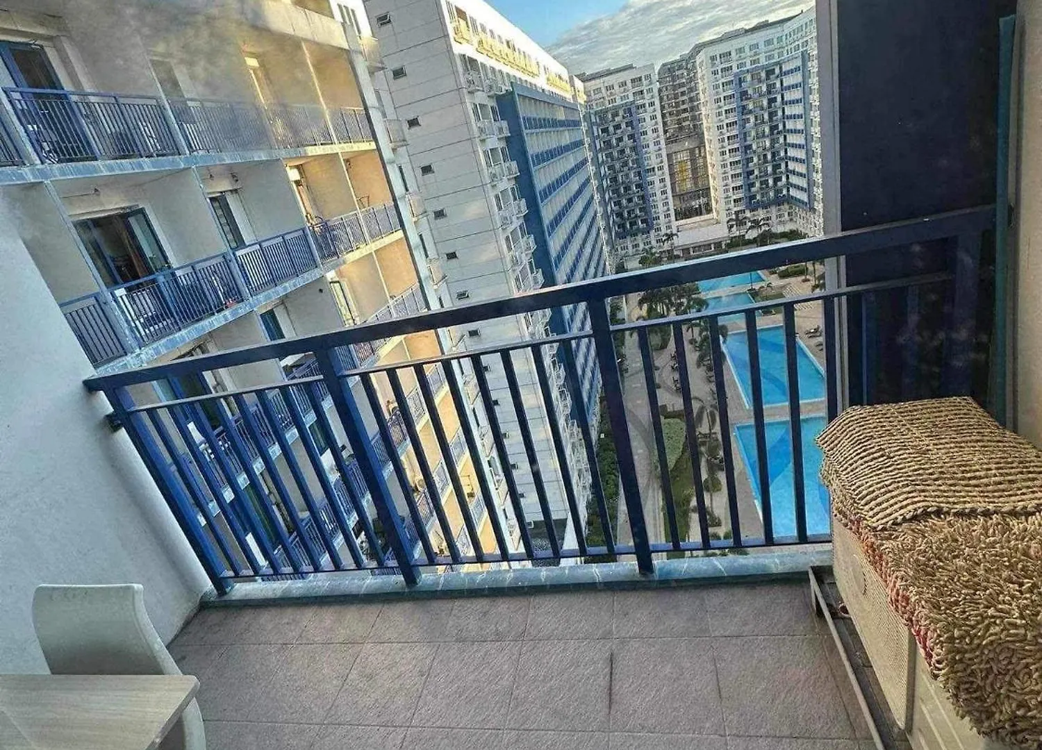 Bed & Breakfast Searendipity - Sea Residences, Pasay City
